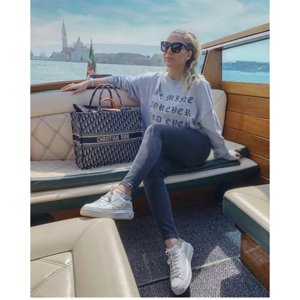Stylish Christian Dior Handbag For Women (BSF927) - stayhit.in Stylish Christian Dior Handbag For Women (BSF927) - stayhit.in