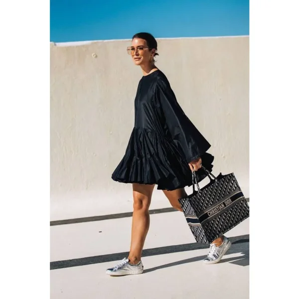 Stylish Christian Dior Handbag For Women (LAB1189) - stayhit.in Stylish Christian Dior Handbag For Women (LAB1189) - stayhit.in