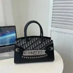 Stylish Christian Dior Handbag For Women (LAB1677) - stayhit.in