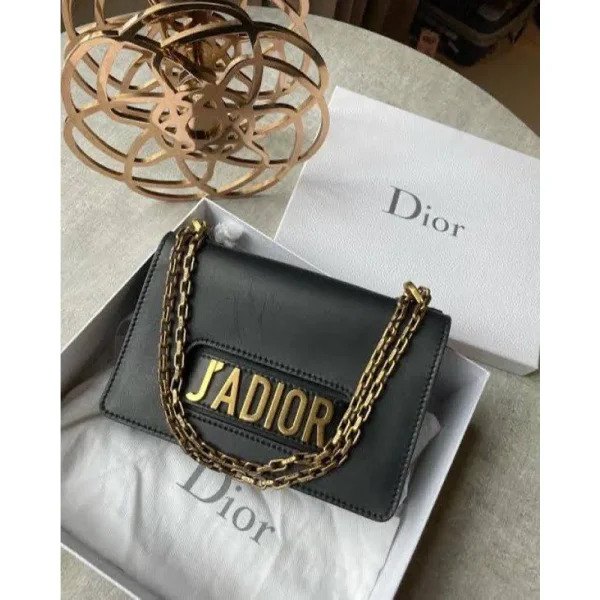 Stylish Christian Dior Handbag Jadior For Women (LAB2777) - stayhit.in Stylish Christian Dior Handbag Jadior For Women (LAB2777) - stayhit.in