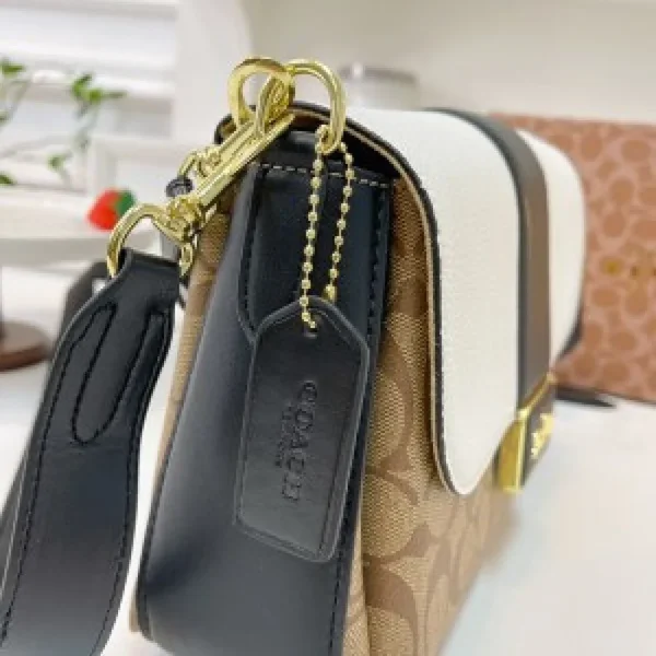 Stylish Coach Baguette Shoulder Bag Signature For Women (BSF881) - stayhit.in