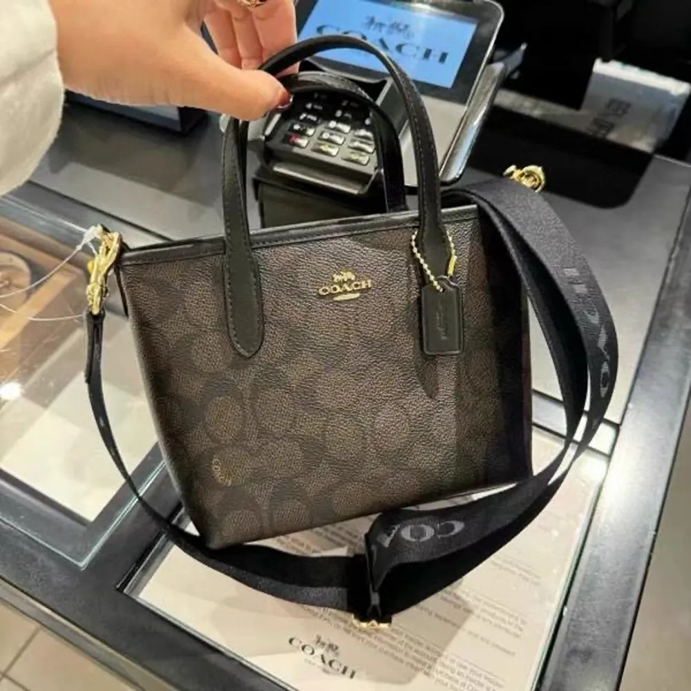Stylish Coach Handbag For Women (BOT1752) - stayhit.in