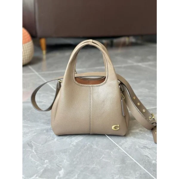Stylish Coach Lana Shoulder Bag With Box For Women (BOT4069) - stayhit.in
