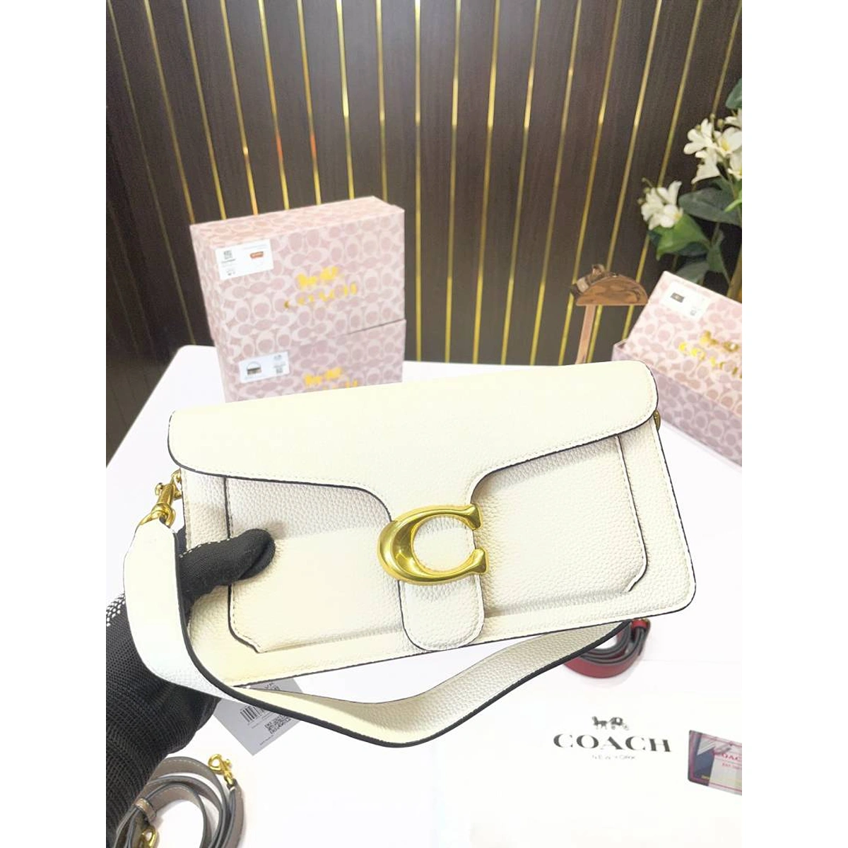 Stylish Coach Tabby Shoulder Bag White With Og Box For Women (DW140) - stayhit.in