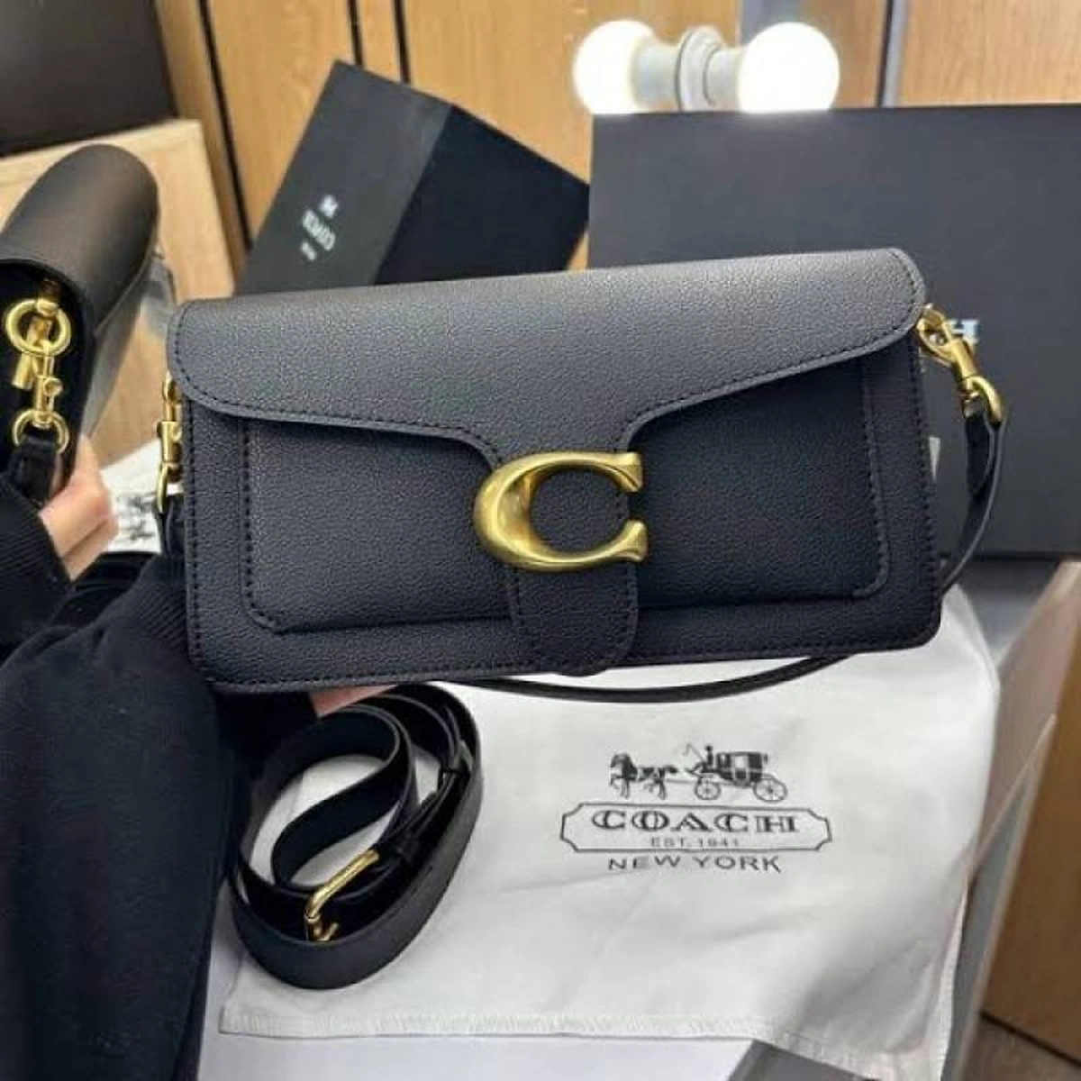 Stylish Coach Tabby Shoulder Sling Bag With Og Box For Women (SOS435) - stayhit.in Stylish Coach Tabby Shoulder Sling Bag With Og Box For Women (SOS435) - stayhit.in