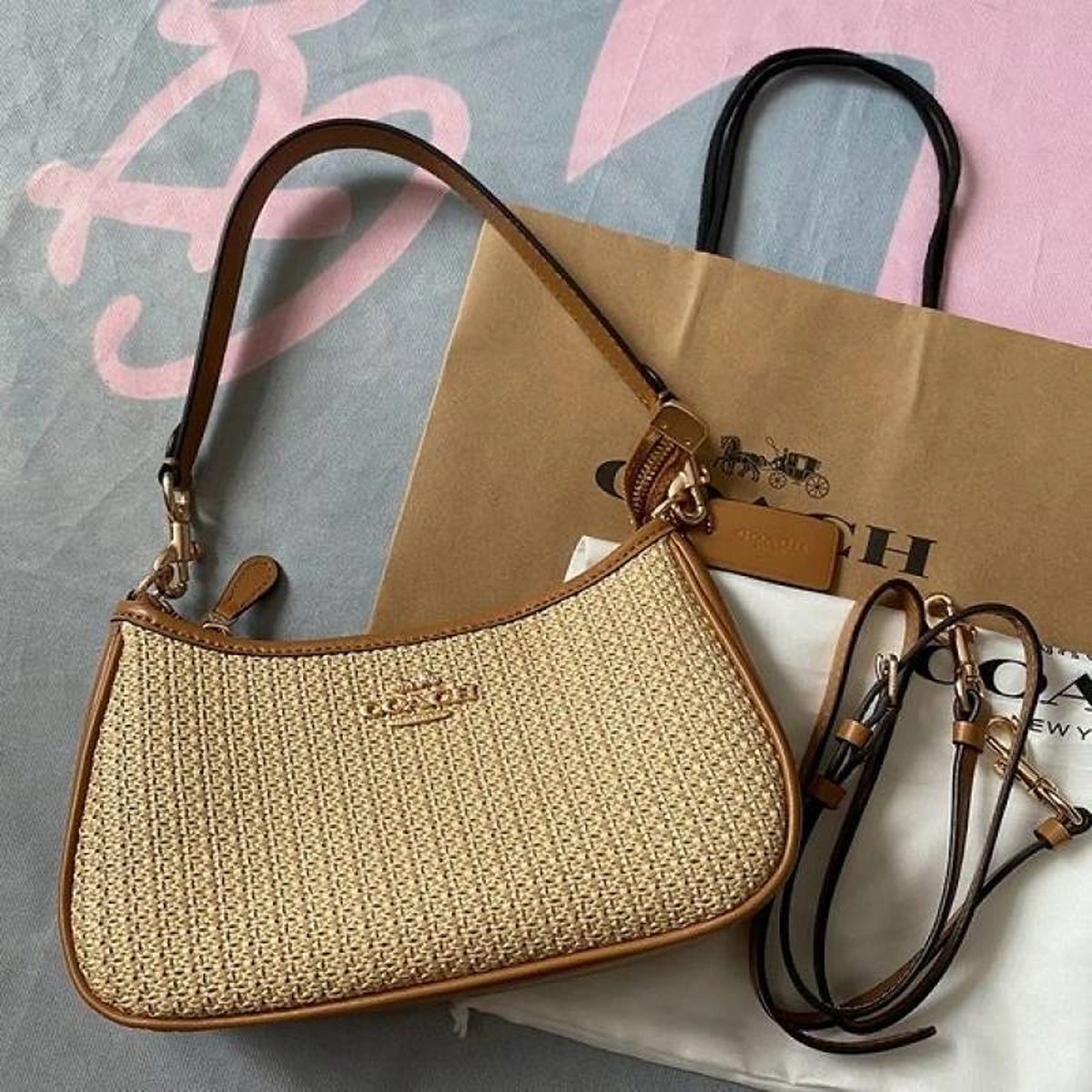 Stylish Coach Teri Beach Edition Bag With Og Box Dust Cover For Women (SOS469) - stayhit.in Stylish Coach Teri Beach Edition Bag With Og Box Dust Cover For Women (SOS469) - stayhit.in