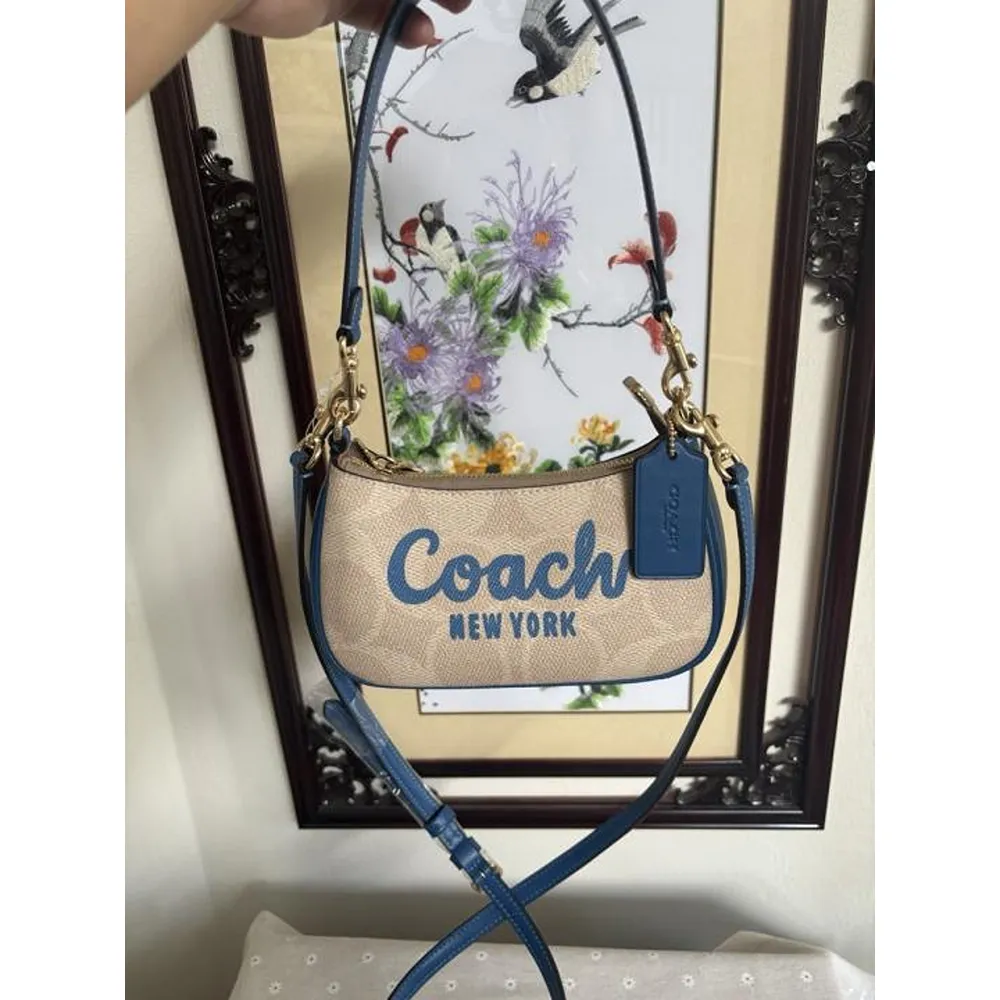 Stylish Coach Teri Mini Crossbody Bag With Og Box For Women (SUP8267) - stayhit.in Stylish Coach Teri Mini Crossbody Bag With Og Box For Women (SUP8267) - stayhit.in