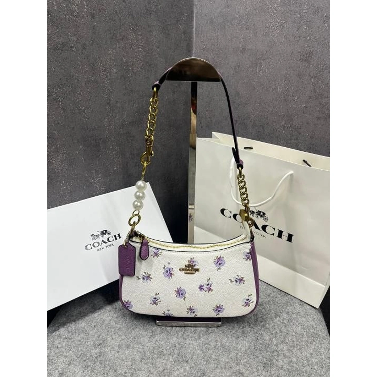 Stylish Coach Teri Shoulder Bag In Signature Canvas For Women (LAB676) - stayhit.in