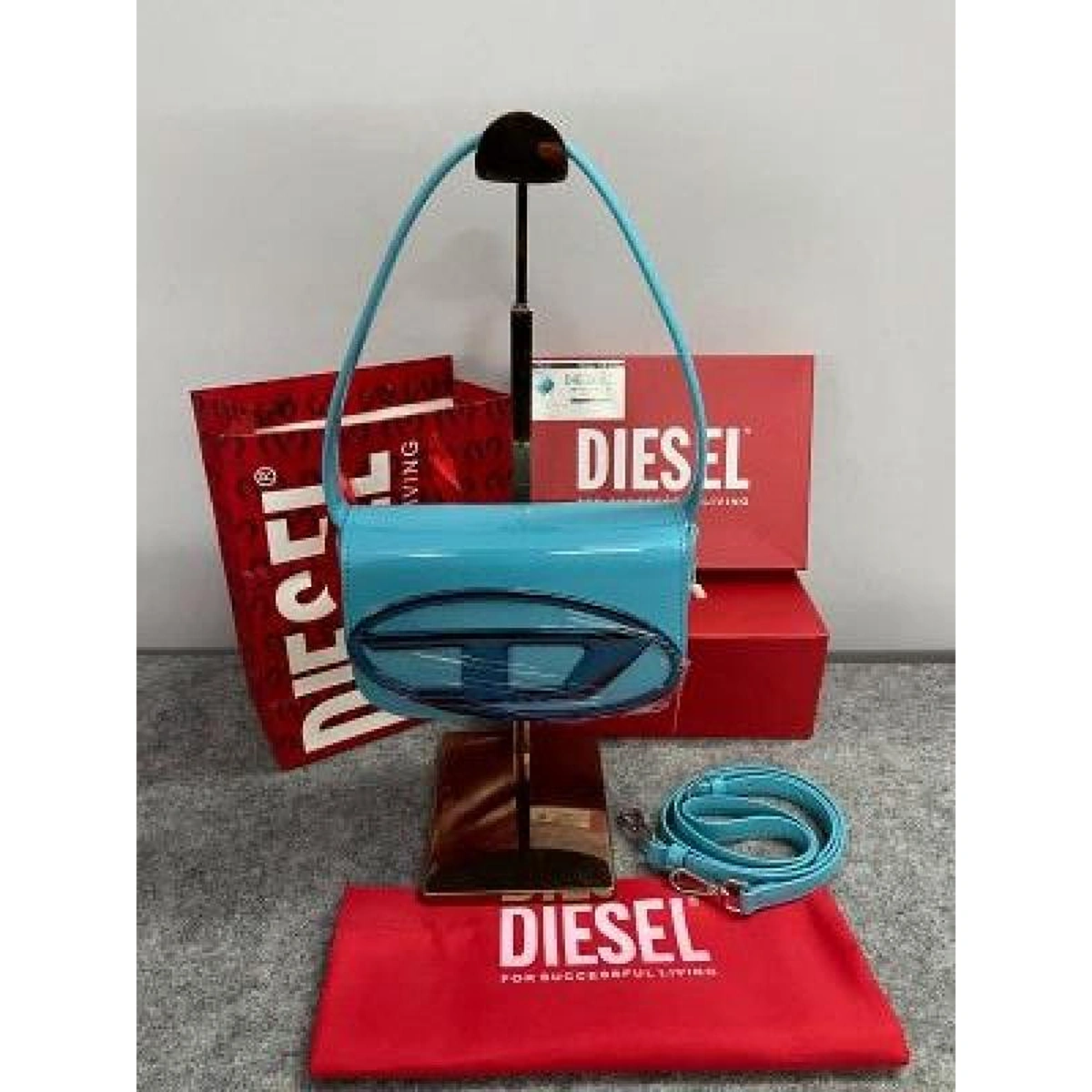 Stylish Diesel Mini Size 1dr Shoulder Bag With Box For Women (BOT2604) - stayhit.in