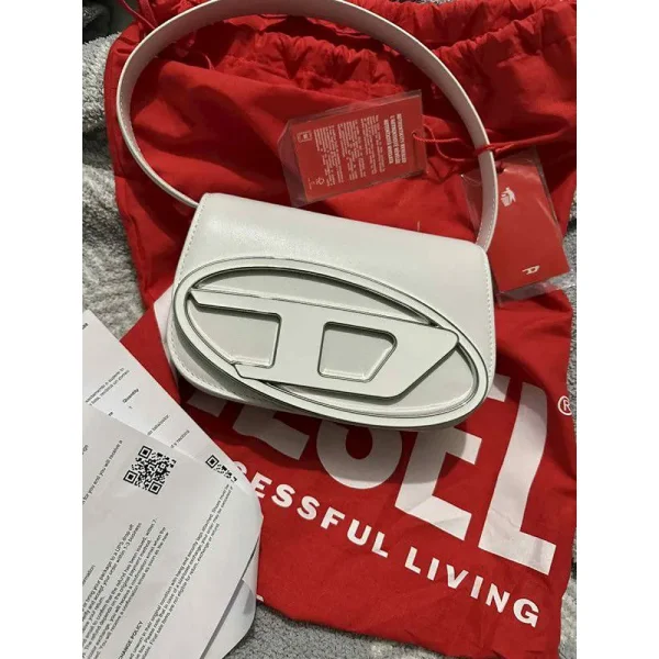 Stylish Diesel Shoulder Bag For Women (LAB1113) - stayhit.in