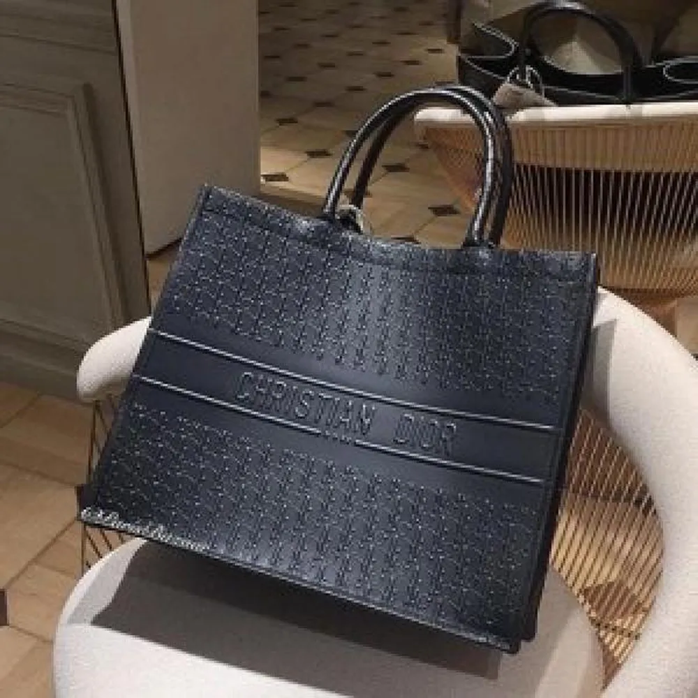 Stylish Dior Tote Bag With Box For Women (SUP8278) - stayhit.in