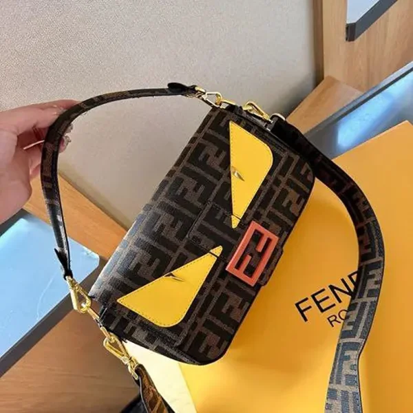 Stylish Fendi Handbag For Women (LAB1200) - stayhit.in Stylish Fendi Handbag For Women (LAB1200) - stayhit.in