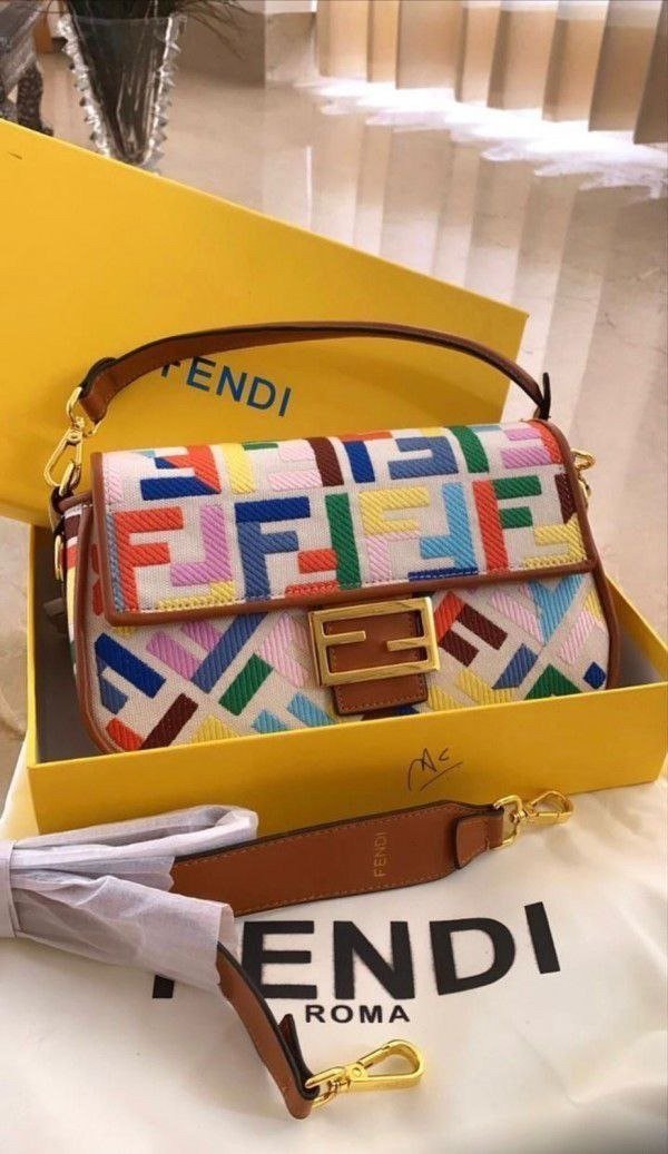 Stylish Fendi Handbag For Women (LAB1593) - stayhit.in Stylish Fendi Handbag For Women (LAB1593) - stayhit.in