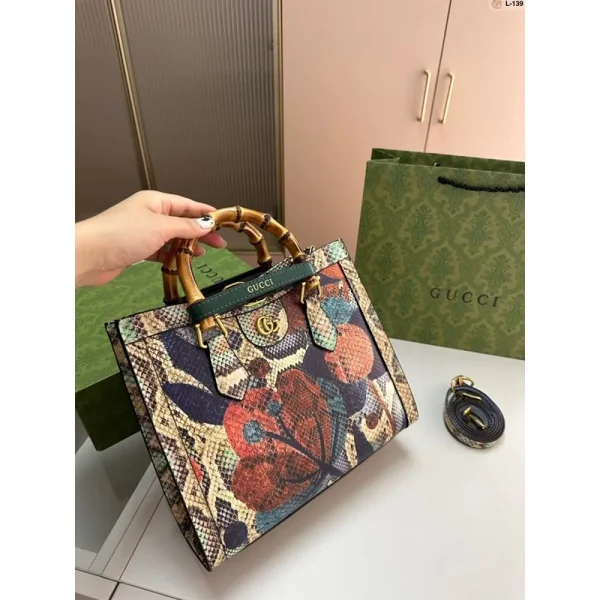 Stylish Gucci Handbag For Women (BOT1828) - stayhit.in