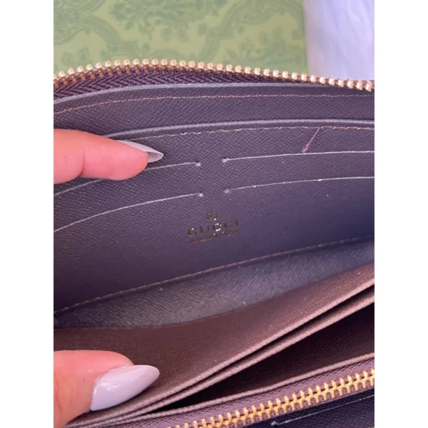 Stylish Gucci Zippy Long Wallet With Original Box For Women (DW207) - stayhit.in Stylish Gucci Zippy Long Wallet With Original Box For Women (DW207) - stayhit.in