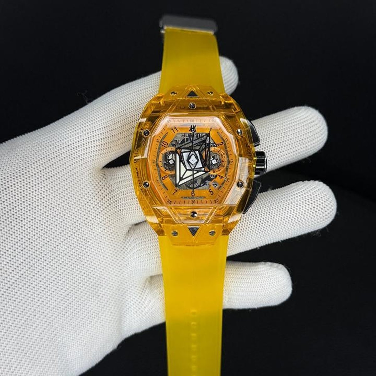 Stylish Hublot Spyder Watch Yellow For Men (BOT3091) - stayhit.in Stylish Hublot Spyder Watch Yellow For Men (BOT3091) - stayhit.in