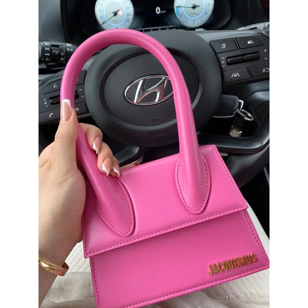 Stylish Jacquemus Handbag For Women (BOT1717) - stayhit.in Stylish Jacquemus Handbag For Women (BOT1717) - stayhit.in