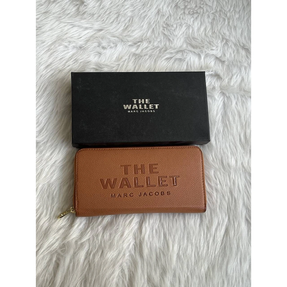 Stylish Marc Jacob Long Zippy Wallet Tan Brown With Og Box For Women (DW221) - stayhit.in Stylish Marc Jacob Long Zippy Wallet Tan Brown With Og Box For Women (DW221) - stayhit.in