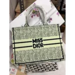 Stylish Miss Dior Handbag For Women (BOT1824) - stayhit.in