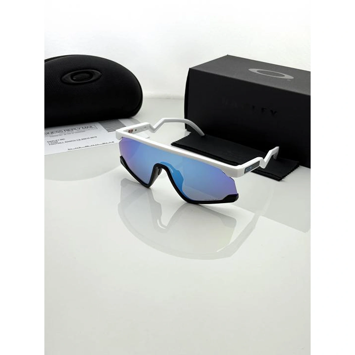 Stylish Oakley Sunglasses Aqua Mercury For Men (WS26) - stayhit.in Stylish Oakley Sunglasses Aqua Mercury For Men (WS26) - stayhit.in