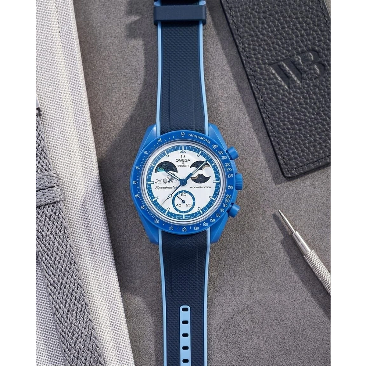 Stylish Omega Moon Watch For Men (LAB786) - stayhit.in Stylish Omega Moon Watch For Men (LAB786) - stayhit.in
