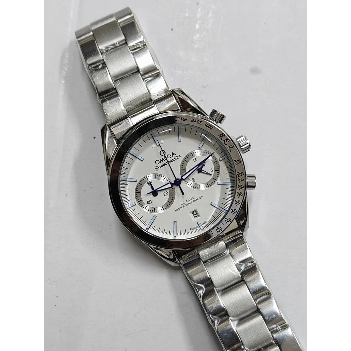 Stylish Omega Speedmaster Co Axial Watch For Men (BT317) - stayhit.in