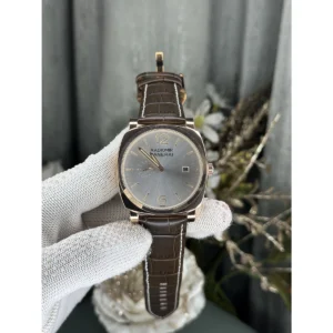 Stylish Panerai Radiomir Quaranta Watch Brown White For Men (JH492) - stayhit.in