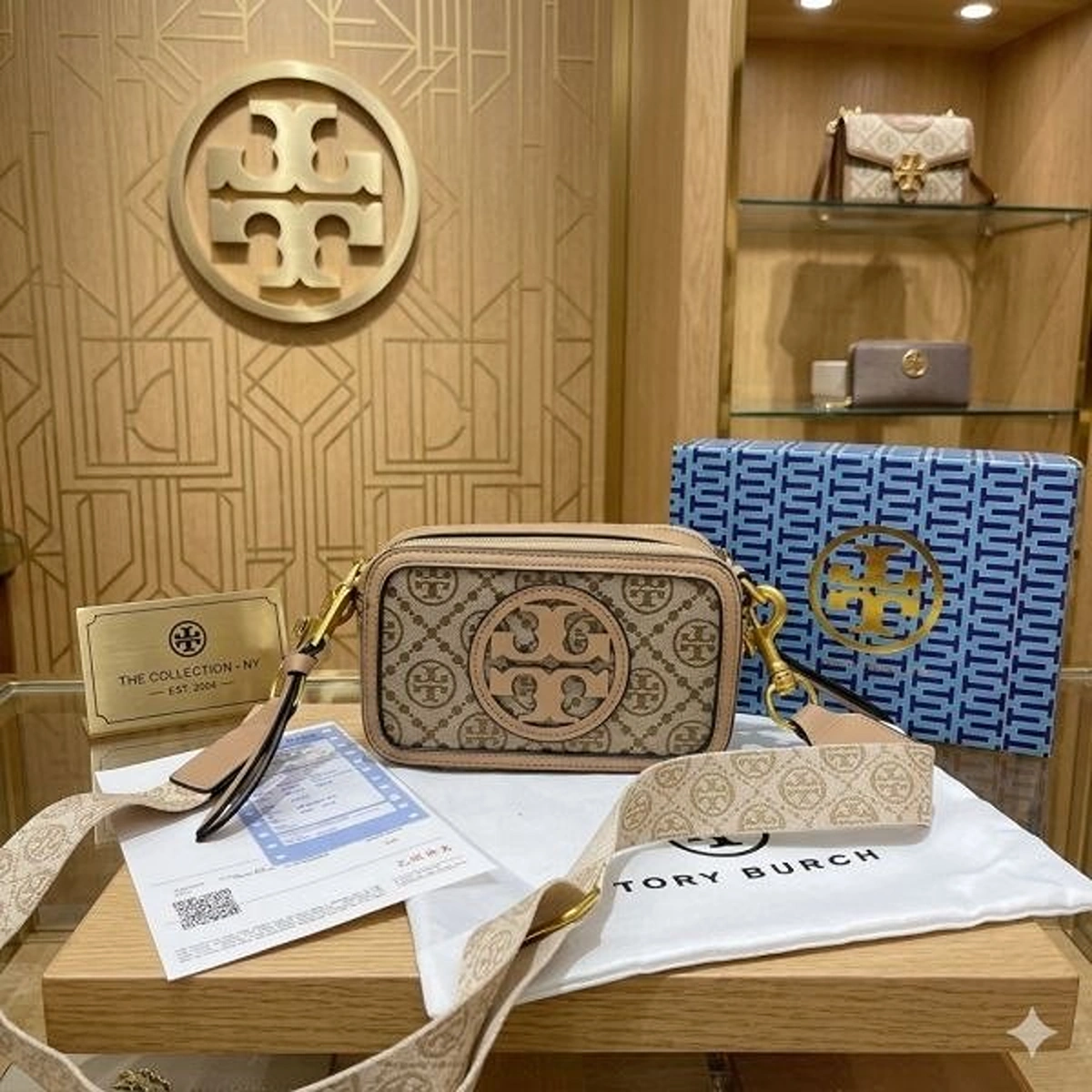Stylish Tory Burch Camera Sling Bag With Og Box For Women (LAB674) - stayhit.in Stylish Tory Burch Camera Sling Bag With Og Box For Women (LAB674) - stayhit.in