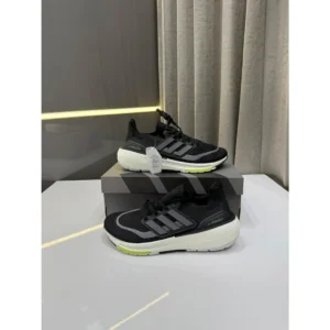 Elegant Adidas Ultra Boost 23 Shoes Light Yellow For Men (SUP1391) - stayhit.in