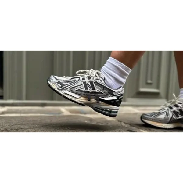 Elegant New Balance 1906a Shoes Silver Metallic For Men (SUP3025) - stayhit.in