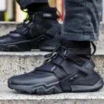 Elegant Nike Huarache Grip Gs Shoes Triple Black For Men (SUP3433) - stayhit.in
