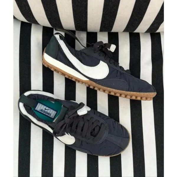 Elegant Nike Jacquemus Moon Shoes With All Accessories For Men (SUP1824) - stayhit.in Elegant Nike Jacquemus Moon Shoes With All Accessories For Men (SUP1824) - stayhit.in