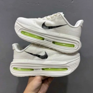 Elegant Nike Vomero Shoes White Green For Men (SUP1408) - stayhit.in
