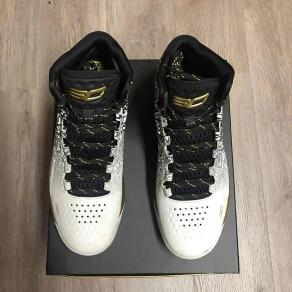 Elegant Under Armour Curry 1 Shoes Retro For Men (SUP3053) - stayhit.in