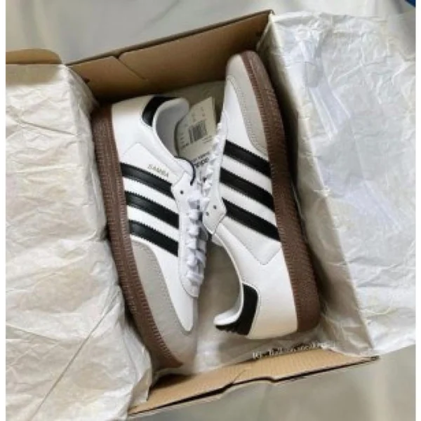 Imported Adidas Samba Shoes White Black For Men (SUP1611) - stayhit.in