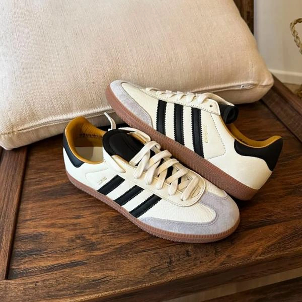 Imported Adidas X Jjjjound Samba Og Shoes White For Men (SUP3000) - stayhit.in Imported Adidas X Jjjjound Samba Og Shoes White For Men (SUP3000) - stayhit.in