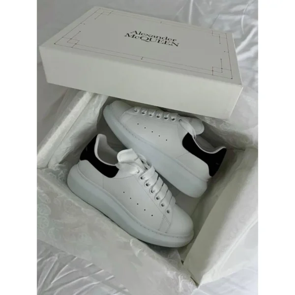 Imported Alexandar Mcqueen Shoes White Black For Men (HS1506) - stayhit.in Imported Alexandar Mcqueen Shoes White Black For Men (HS1506) - stayhit.in