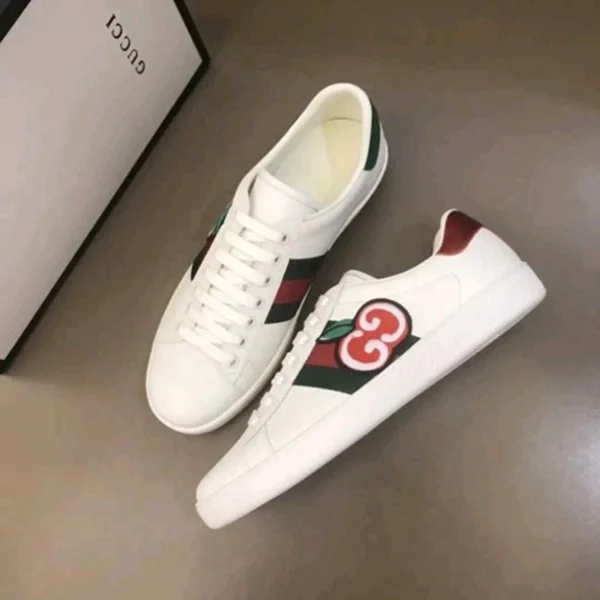 Imported Gucci Ace Low Shoes Gg Apple Patch White For Men (SUP3166) - stayhit.in Imported Gucci Ace Low Shoes Gg Apple Patch White For Men (SUP3166) - stayhit.in