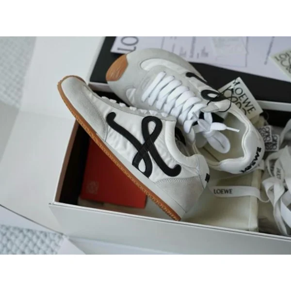 Imported Loewe Ballet Runner Shoes White For Men (SUP2893) - stayhit.in Imported Loewe Ballet Runner Shoes White For Men (SUP2893) - stayhit.in