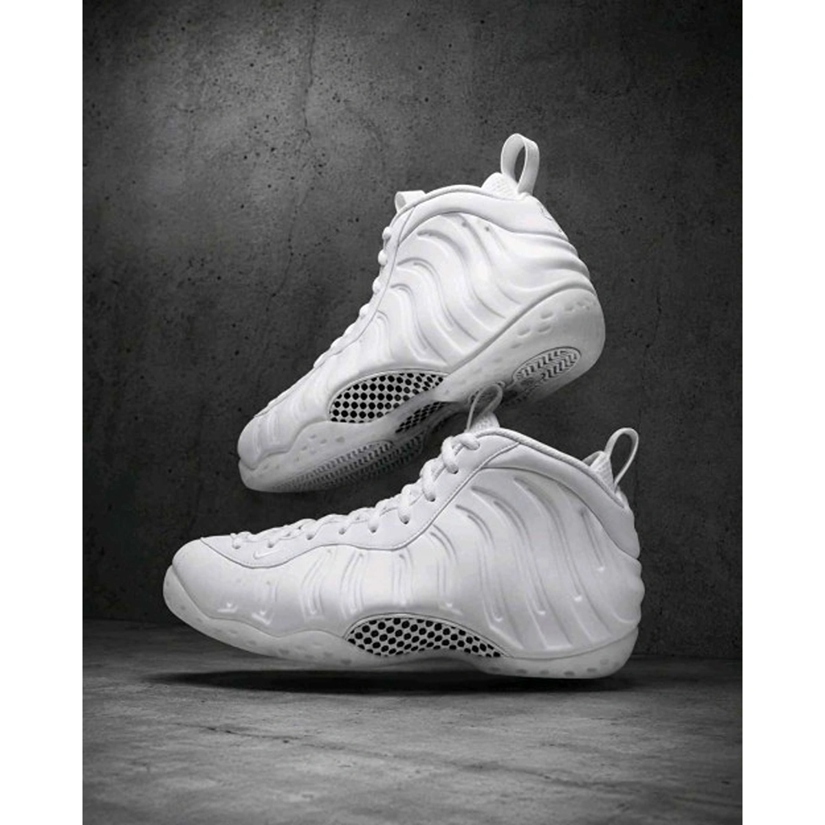 Imported Nike Air Foamposite Shoes One Triple White For Men (SUP1884) - stayhit.in Imported Nike Air Foamposite Shoes One Triple White For Men (SUP1884) - stayhit.in