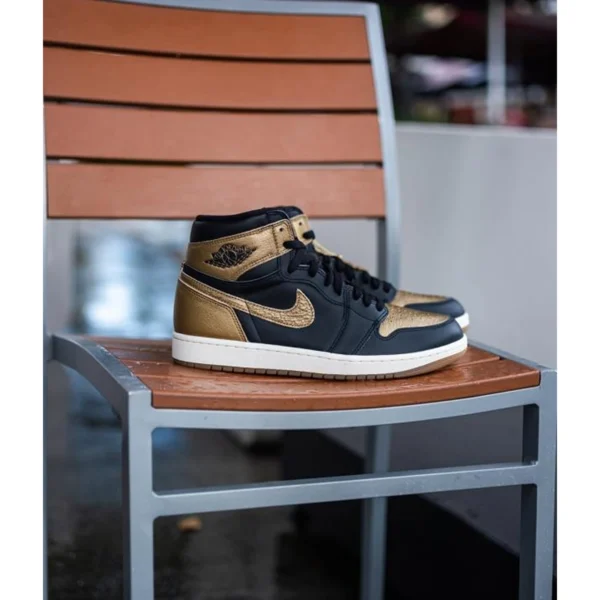 Imported Nike Air Jordan 1 Retro Shoes High Og Black Gold For Men (SUP2986) - stayhit.in Imported Nike Air Jordan 1 Retro Shoes High Og Black Gold For Men (SUP2986) - stayhit.in