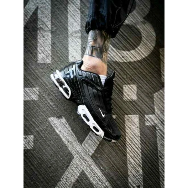 Imported Nike Air Max Plus 3 Shoes Tn Black White For Men (SUP1057) - stayhit.in Imported Nike Air Max Plus 3 Shoes Tn Black White For Men (SUP1057) - stayhit.in