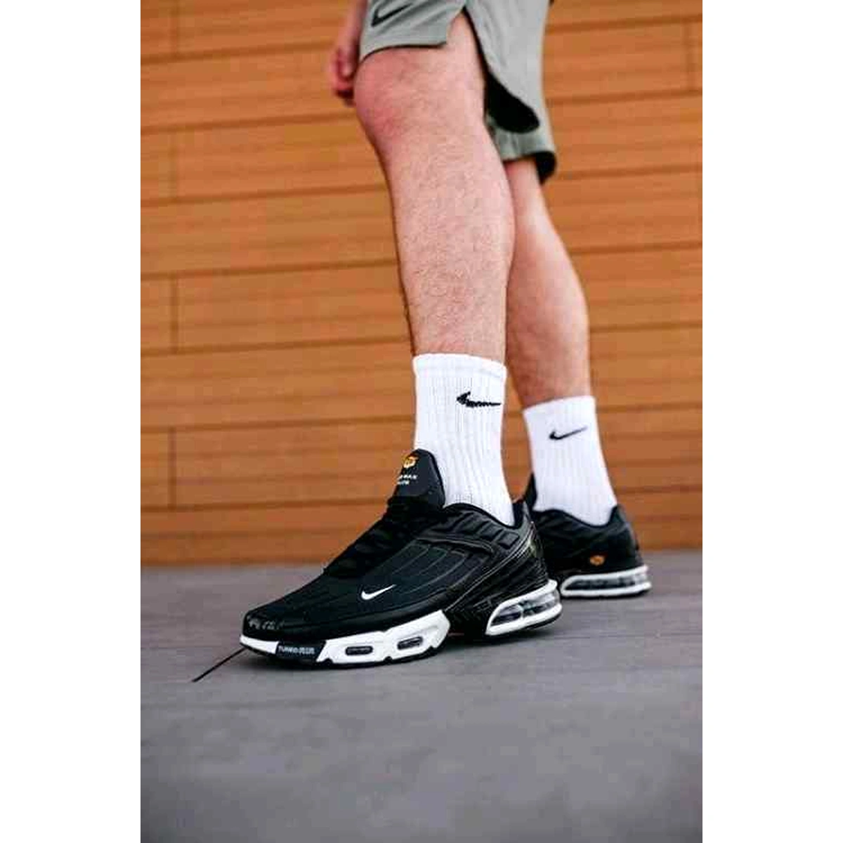 Imported Nike Air Max Plus 3 Shoes Tn Black White For Men (SUP1057) - stayhit.in Imported Nike Air Max Plus 3 Shoes Tn Black White For Men (SUP1057) - stayhit.in