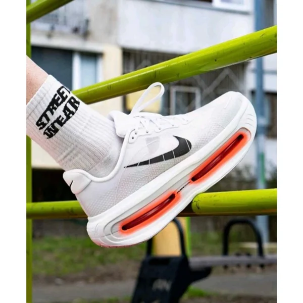 Imported Nike Vomero Crimson Shoes White Bright For Men (SUP3104) - stayhit.in