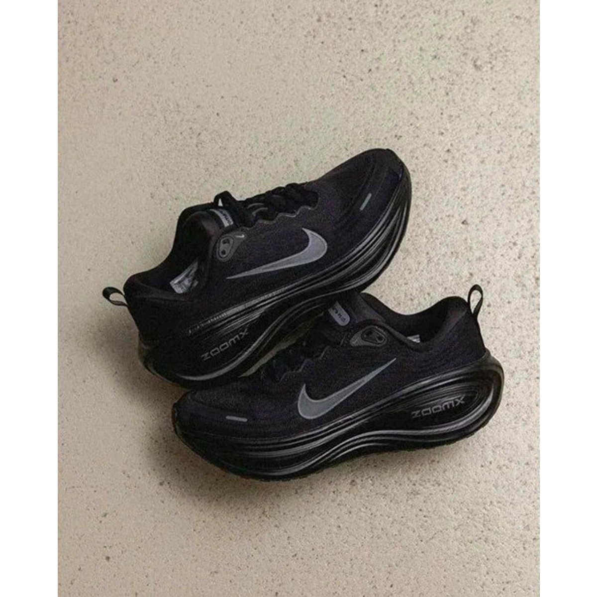 Imported Nike Zoom Vomero Shoes Plus Full Black For Men (SUP3169) - stayhit.in Imported Nike Zoom Vomero Shoes Plus Full Black For Men (SUP3169) - stayhit.in