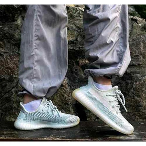 Luxury Adidas Reflective Yeezy 350 Shoes Cloud White For Men (SUP1747) - stayhit.in Luxury Adidas Reflective Yeezy 350 Shoes Cloud White For Men (SUP1747) - stayhit.in
