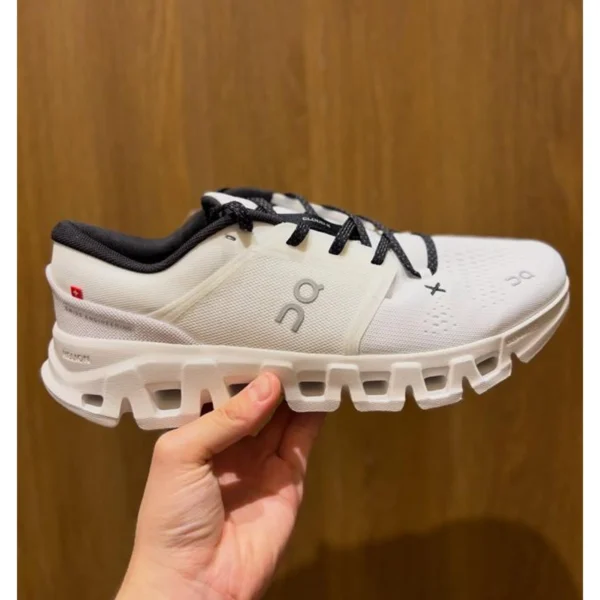 Luxury On Cloud X 5 Shoes White Black For Men (SUP3125) - stayhit.in Luxury On Cloud X 5 Shoes White Black For Men (SUP3125) - stayhit.in
