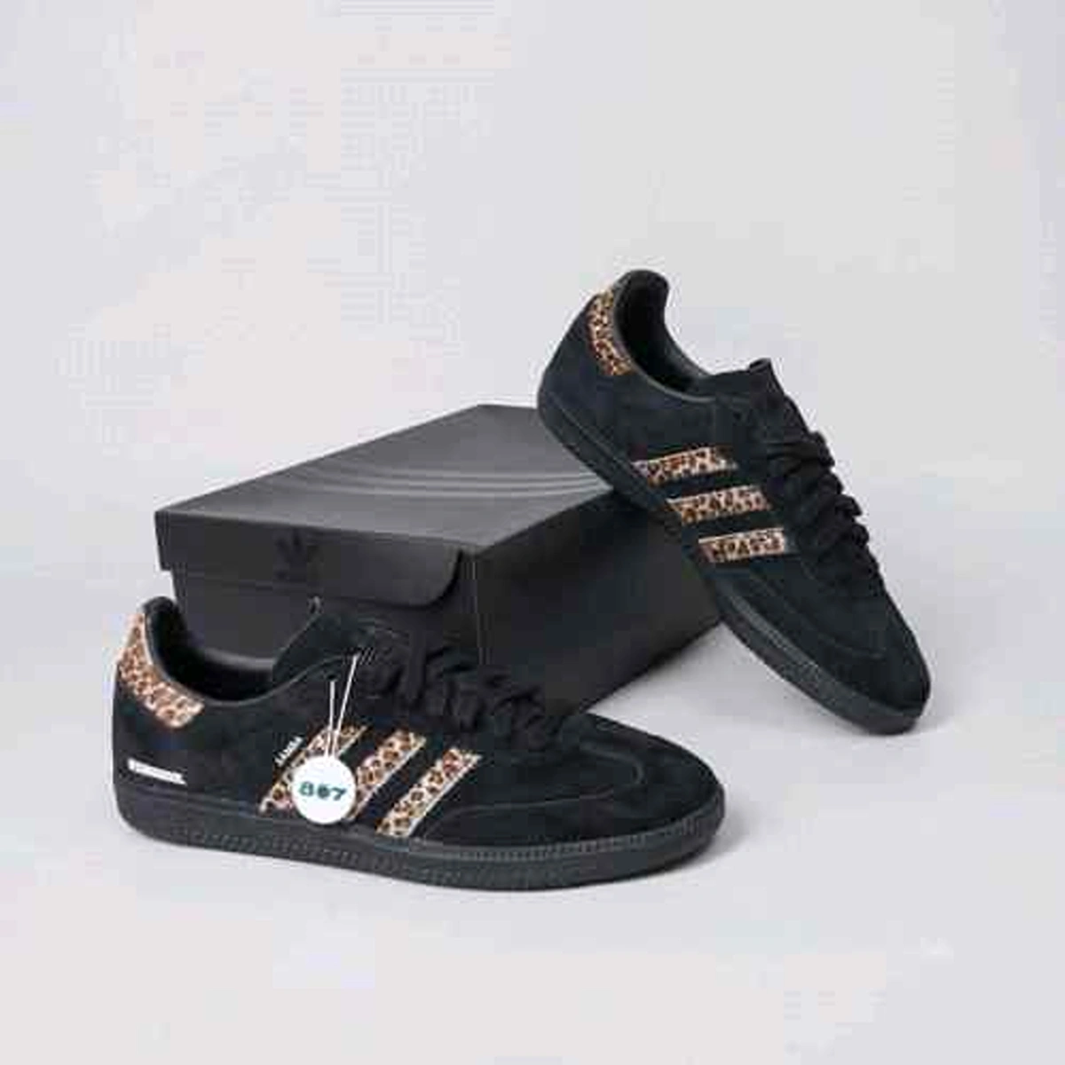 Premium Adidas End X Neighborhood X Samba Shoes Black For Men (SUP1774) - stayhit.in Premium Adidas End X Neighborhood X Samba Shoes Black For Men (SUP1774) - stayhit.in