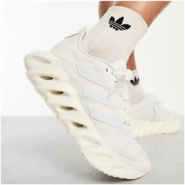 Premium Adidas Switch Fwd Shoes White For Men (SUP2961) - stayhit.in Premium Adidas Switch Fwd Shoes White For Men (SUP2961) - stayhit.in