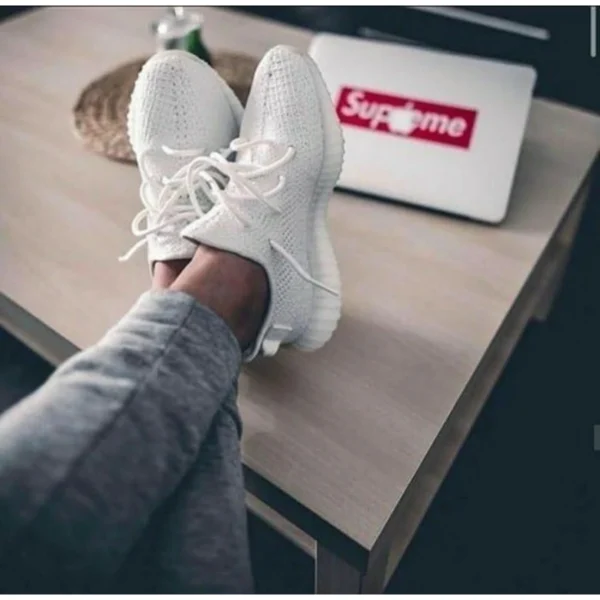 Premium Adidas Yeezy 350 Shoes Oreo White For Men (SUP1429) - stayhit.in Premium Adidas Yeezy 350 Shoes Oreo White For Men (SUP1429) - stayhit.in